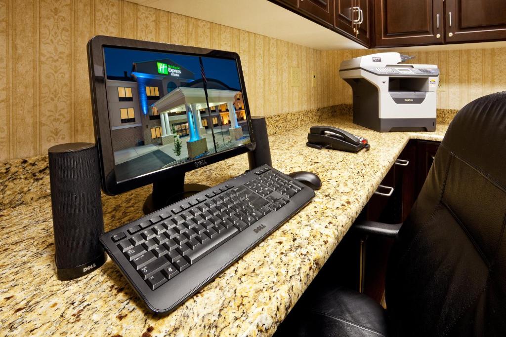 Holiday Inn Express and Suites Limerick-Pottstown an IHG Hotel image 16